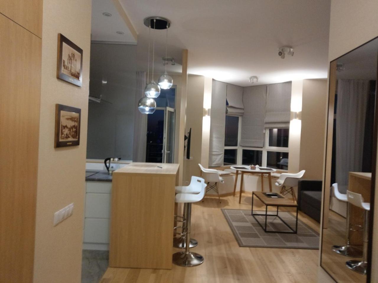 Comfortable Apartments French Quarter Акумулятори Світло Інтернет Завжди 키예프 외부 사진
