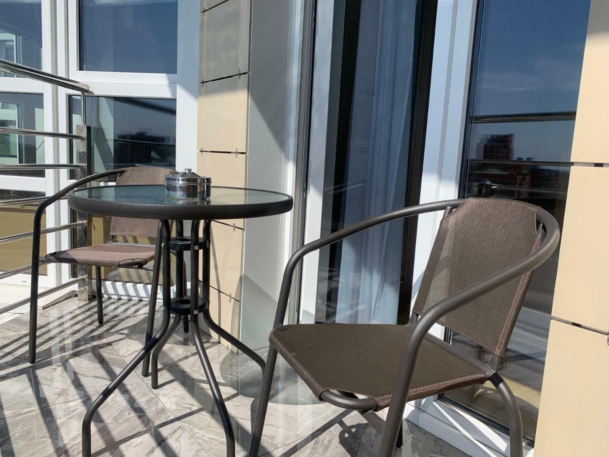 Comfortable Apartments French Quarter Акумулятори Світло Інтернет Завжди 키예프 외부 사진