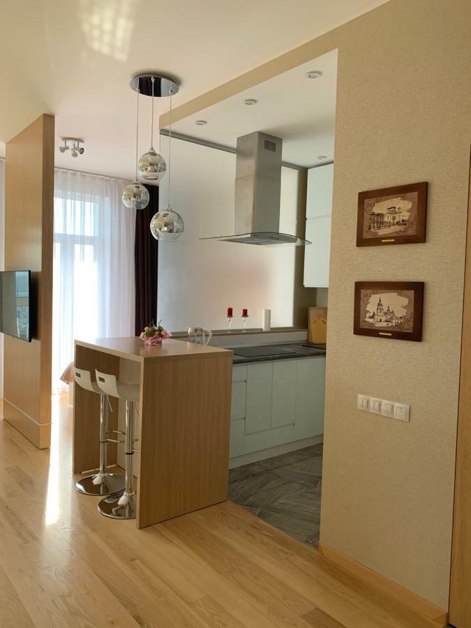 Comfortable Apartments French Quarter Акумулятори Світло Інтернет Завжди 키예프 외부 사진